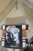 Necessaire Bolsa com Alça em Metal